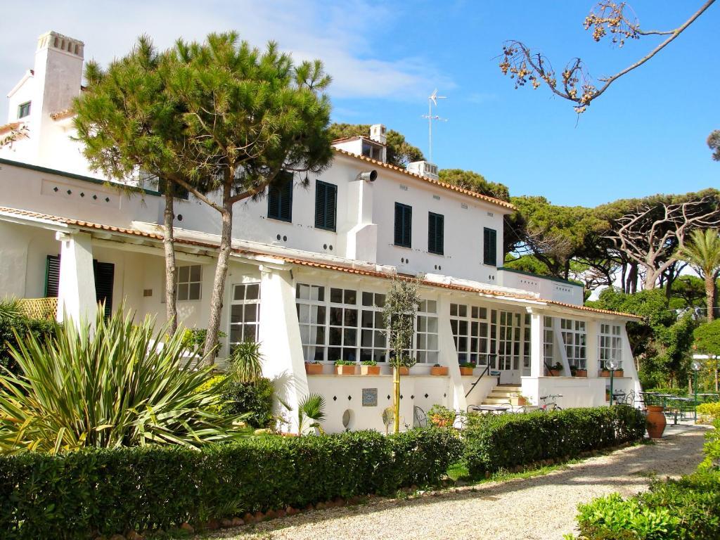 Hotel Il Miraggio Fregenae Esterno foto